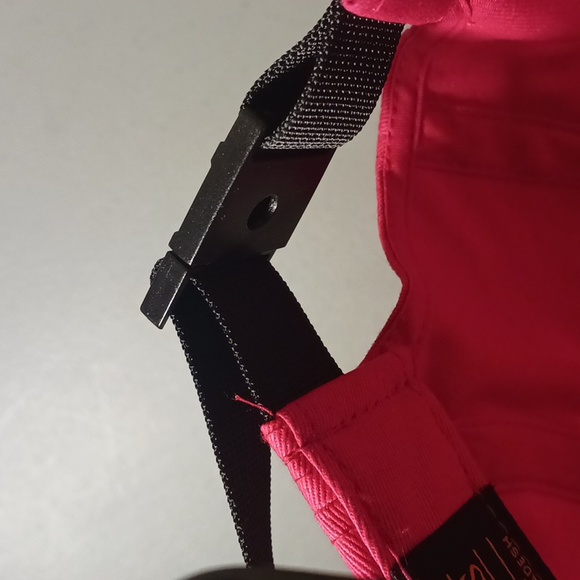 Fritos Authentic Red Hat Limited Edition Adjustable #eshopchicago Rare Yupoong - Picture 12 of 12